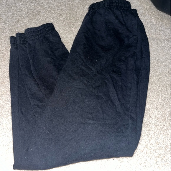 PINK Victoria's Secret Pants - Pink sweatpants